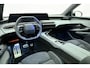 Peugeot e-5008 GT Avantage 73 kWh 100% Elektrisch | Panoramisch schuifdak Pack | 360 vision & Drive Assist Plus Pack (GT) | Warmtepomp | Mistral Executive Interior (GT) | Demo