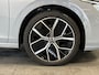 Volkswagen Golf 1.5 eHybrid 50 Edition ErgoActive bestuurdersstoel | Adaptive Cruise Control | Velgen 'Leeds', 18 inch