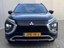 Mitsubishi Eclipse Cross 2.4 PHEV Intense+ / Fabrieksgarantie Tot 06-2027 / 1.500 kg trekgewicht / Elektrische bestuurdersstoel / Navigatie / Stoelverwarming / Apple Carplay/Android Auto / 18" LM wielen /