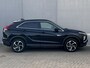 Mitsubishi Eclipse Cross 2.4 PHEV Intense+ / Fabrieksgarantie Tot 06-2027 / 1.500 kg trekgewicht / Elektrische bestuurdersstoel / Navigatie / Stoelverwarming / Apple Carplay/Android Auto / 18" LM wielen /