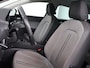 SEAT Leon 1.0 TSI Style Intens | Stoelverwarming | Adaptive cruise | Camera | Carplay | Stuurverwarming | Navigatie | Keyless | Parkeerhulp | Climate control | Bluetooth | Full LED
