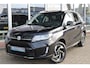 Suzuki Vitara 1.5 HYBRID AUTOMAAT STYLE Panodak | Navi | Camera | Adapt.Cruise | Clima | Leer | Stoelverw. | Pdc v+a | Led | Keyless | 17 Inch Lm |