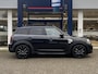 MINI Countryman 2.0 Cooper S E ALL4 Classic / Automaat / NL-Auto / Dealer-Onderhouden / Vol-Leder / Open/Panodak / Harman-Kardon / Head-Up Display / Stoelverwarming / Cruise-Control / Climate-Control / Apple-Carplay & Android-Auto / Keyless / LED / DAB Radio-Bluetooth / Navi / Camera / Elektr.-Achterklep / PDC-Achter / 18'' LMV / ENZ.