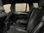 Volvo XC90 T8 AWD Recharge R-Design Long Range Trekhaak | 455pk | Adaptieve Cruise Control | Stoel en Stuurwielverwarming | Parkeercamera | Full LED Meesturende koplampen | Pilot Assist | BLIS Dode Hoek Detectie | Elektrische voorstoelen geheugen | Leder Alcantara R-Design Contour stoelen wit stiksel met bies | Zitting verlenging voorstoelen | Lederen dashboard | 20 Inch | Keyless Drive | Parkeersensoren voor+achter | Elektrisch bedienbare achterklep | Geïntegreerde zongordijnen achterportieren | Verlichte instaplijsten | 7-Persoons | 4-Zone Climate Control | DAB Radio | Apple Carplay/Android Auto | Volvo On Call met mobiele App functie | Onyx Black Metallic |