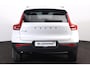 Volvo XC40 T5 Recharge Plus Dark - Panorama/schuifdak - IntelliSafe Assist - Harman/Kardon audio - Parkeercamera achter - Parkeersensoren voor & achter - Elektr. bedienb. voorstoelen met geheugen links - Draadloze tel. lader - Extra getint glas - 19' LMV