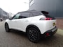 Peugeot e-2008 EV GT 50 kWh NAVIGATIE | STOELVERWARMING | PARKEERSENSOREN | AIRCO/ECC | CRUISE CONTROL | LED VERLICHTING | ACHTERUIT RIJ CAMERA |