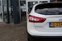Nissan Qashqai 1.6 DIG-T 163PK, Panoramadak, Dode Hoek Monitor, Clima, etc.