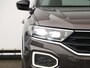Volkswagen T-Roc 2.0 TSI 4Motion Sport 190 pk | Panoramadak | Trekhaak | Leder | Camera | Stuur- en stoelverwarming | LED | Digitaal dashboard | Adaptieve cruise control | 19 inch Suzuka
