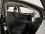 Volkswagen Golf 1.0 eTSI 110pk DSG Life Sfeerverlichting Virtual Cockpit Navigatie DAB+