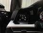 Volkswagen Golf 1.0 eTSI 110pk DSG Life Sfeerverlichting Virtual Cockpit Navigatie DAB+