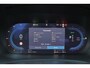 Volvo V90 T6 Recharge AWD Plus Bright - Luchtvering - IntelliSafe Assist & Surround - 360º Camera - Harman/Kardon audio - Adaptieve LED koplampen - Verwarmde voorstoelen, stuur & achterbank - Parkeersensoren voor & achter - Elektr. bedienb. voorstoelen met geheugen - Extra getint glas - 19' LMV