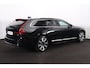 Volvo V90 T6 Recharge AWD Plus Bright - Luchtvering - IntelliSafe Assist & Surround - 360º Camera - Harman/Kardon audio - Adaptieve LED koplampen - Verwarmde voorstoelen, stuur & achterbank - Parkeersensoren voor & achter - Elektr. bedienb. voorstoelen met geheugen - Extra getint glas - 19' LMV