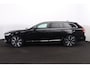 Volvo V90 T6 Recharge AWD Plus Bright - Luchtvering - IntelliSafe Assist & Surround - 360º Camera - Harman/Kardon audio - Adaptieve LED koplampen - Verwarmde voorstoelen, stuur & achterbank - Parkeersensoren voor & achter - Elektr. bedienb. voorstoelen met geheugen - Extra getint glas - 19' LMV