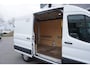 Ford Transit 2.0 TDCI 130PK L2H2 EURO 6 - A/C Climate - Navi - Cruise - €19.900,- Excl.