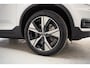 Volvo XC40 P8 Recharge R-Design 3-Fase [ Navi Camera Stoelverwarming ]
