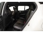 Volvo XC40 P8 Recharge R-Design 3-Fase [ Navi Camera Stoelverwarming ]