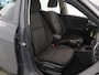 Kia Stonic 1.0 T-GDi MHEV DynamicLine | Trekhaak | Parkeercamera | Bluetooth | Airco | Cruise Control | Navigatie via Carplay |