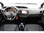 Toyota Yaris 1.3 VVT-i Aspiration | Airco | Cruise control | Achteruitrijcamera | All Season banden |