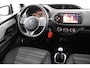 Toyota Yaris 1.3 VVT-i Aspiration | Airco | Cruise control | Achteruitrijcamera | All Season banden |