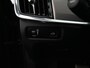 Volvo V90 2.0 B4 R-Design | Head-Up | Harman Kardon | 360° Camera | Panoramadak | Trekhaak | Sportstoel | Adaptive Cruise | BLIS