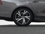 Volvo V90 2.0 B4 R-Design | Head-Up | Harman Kardon | 360° Camera | Panoramadak | Trekhaak | Sportstoel | Adaptive Cruise | BLIS
