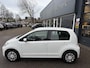 Volkswagen Up! 1.0 / Airco clima/ Cruise/ Navigatie via App/ Cruise/ PDC/ Camera