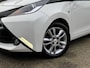 Toyota Aygo 1.0 VVT-i x-play | Airco | Camera | Cruise | Leer | Stoelverwarming