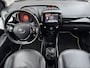 Toyota Aygo 1.0 VVT-i x-play | Airco | Camera | Cruise | Leer | Stoelverwarming