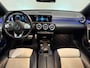 Mercedes-Benz A-klasse 200 Premium Plus AMG-line - Panorama - Leder - Augmented
