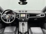 Porsche Macan BWJ 2016 3.6 Turbo 400 PK AKRAPOVIC / CARBON PAKKET / SCHUIF PANO / MEMORY STOEL / BOSE / LEDER / STOELVERW. + VENT. / NAVI / CLIMA / CRUISE / FULL LED /