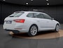Skoda Superb Combi 1.4 TSI iV Ambition | Trekhaak | Stoelverwarming | 18"| Keyless |