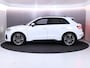 Audi Q3 45 TFSI e S edition 245pk SOH 95% | Parkeercamera | Trekhaak | 19 inch lichtmetalen velgen | Verwambare voorstoelen | S-line interieur