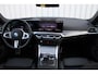 BMW i4 M50 High Executive 84 kWh | Incl. 12 maanden garantie | Assisted driving | Climate control | 360° camera | Uitklapbare trekhaak | Stoel/stuurverwarming | Head-up display | Schuif/kantel dak |