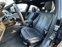 BMW 3-Serie 330e M-Pakket/Leder/Cruise/Navigatie/Led/ *Storing 2e kachel*