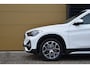 BMW X1 sDrive20i Executive * Trekhaak * Face Lift  model * LED * Sportstoelen *