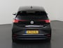 Volkswagen ID.3 Pro 58 kWh | SOH 95% | Ele. verstelbare stoelen | Navigatie | Stoel/stuurverwarming | Camera | DAB | Sportstoelen | Panoramadak | IQ Light | Warmtepomp | Apple CarPlay/Android Auto |