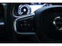 Volvo V60 B4 Automaat Momentum Business | Verwarmbare voorstoelen | Lederen bekleding | Verwarmbaar stuurwiel | Verwarmbare voorruit | Achteruitrijcamera | 17 inch Lichtmetalen velgen