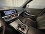 BMW 3-Serie 320e High Executive 18"/Leder/Laser LED/Stuur + stoelverwarming/Dodehoek/Elektrische klep/Trekhaak/Hed-up/Keyless
