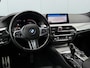 BMW 5-Serie Touring 540i xDrive High Executive van € 36.895,- voor € 36.495,-.