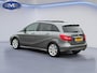 Mercedes-Benz B-klasse 200 Ambition AUTOMAAT 156 pk, camera,electrisch bedienbare trekhaak, leder,navi, NL auto met nap