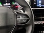 Peugeot 2008 1.2 PureTech Allure Sport Automaat (APPLE CARPLAY, NAVIGATIE, CLIMATE, 360 CAMERA, LEDER, SPORTSTOELEN, GETINT GLAS, ZWART HEMEL, CRUISE, NIEUWSTAAT)
