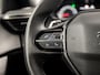 Peugeot 2008 1.2 PureTech Allure Sport Automaat (APPLE CARPLAY, NAVIGATIE, CLIMATE, 360 CAMERA, LEDER, SPORTSTOELEN, GETINT GLAS, ZWART HEMEL, CRUISE, NIEUWSTAAT)