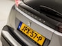 Peugeot 2008 1.2 PureTech Allure Sport Automaat (APPLE CARPLAY, NAVIGATIE, CLIMATE, 360 CAMERA, LEDER, SPORTSTOELEN, GETINT GLAS, ZWART HEMEL, CRUISE, NIEUWSTAAT)