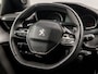 Peugeot 2008 1.2 PureTech Allure Sport Automaat (APPLE CARPLAY, NAVIGATIE, CLIMATE, 360 CAMERA, LEDER, SPORTSTOELEN, GETINT GLAS, ZWART HEMEL, CRUISE, NIEUWSTAAT)