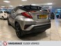 Toyota C-HR 1.8 Hybrid Black Edition. Lederen bekleding, Climate controle, Cruise controle, Navigatie.