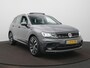 Volkswagen Tiguan 1.5 TSI ACT Highline Business R Automaat - Pano dak - Trekhaak - LED - Navigatie - ACC - Stoelverwarming