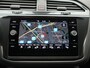 Volkswagen Tiguan 1.5 TSI ACT Highline Business R Automaat - Pano dak - Trekhaak - LED - Navigatie - ACC - Stoelverwarming