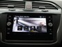 Volkswagen Tiguan 1.5 TSI ACT Highline Business R Automaat - Pano dak - Trekhaak - LED - Navigatie - ACC - Stoelverwarming