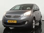 Kia Venga 1.4 CVVT X-ecutive Navi Pack Pano Pack - Navigatie - Camera - Elektrisch panoramadak - Trekhaak - 12 maanden garantie