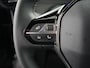 Peugeot e-2008 EV Allure Avantage 54 kWh | 11 kW lader | Airco (automatisch) | Apple Carplay/Android Auto|telefoonintegratie premium